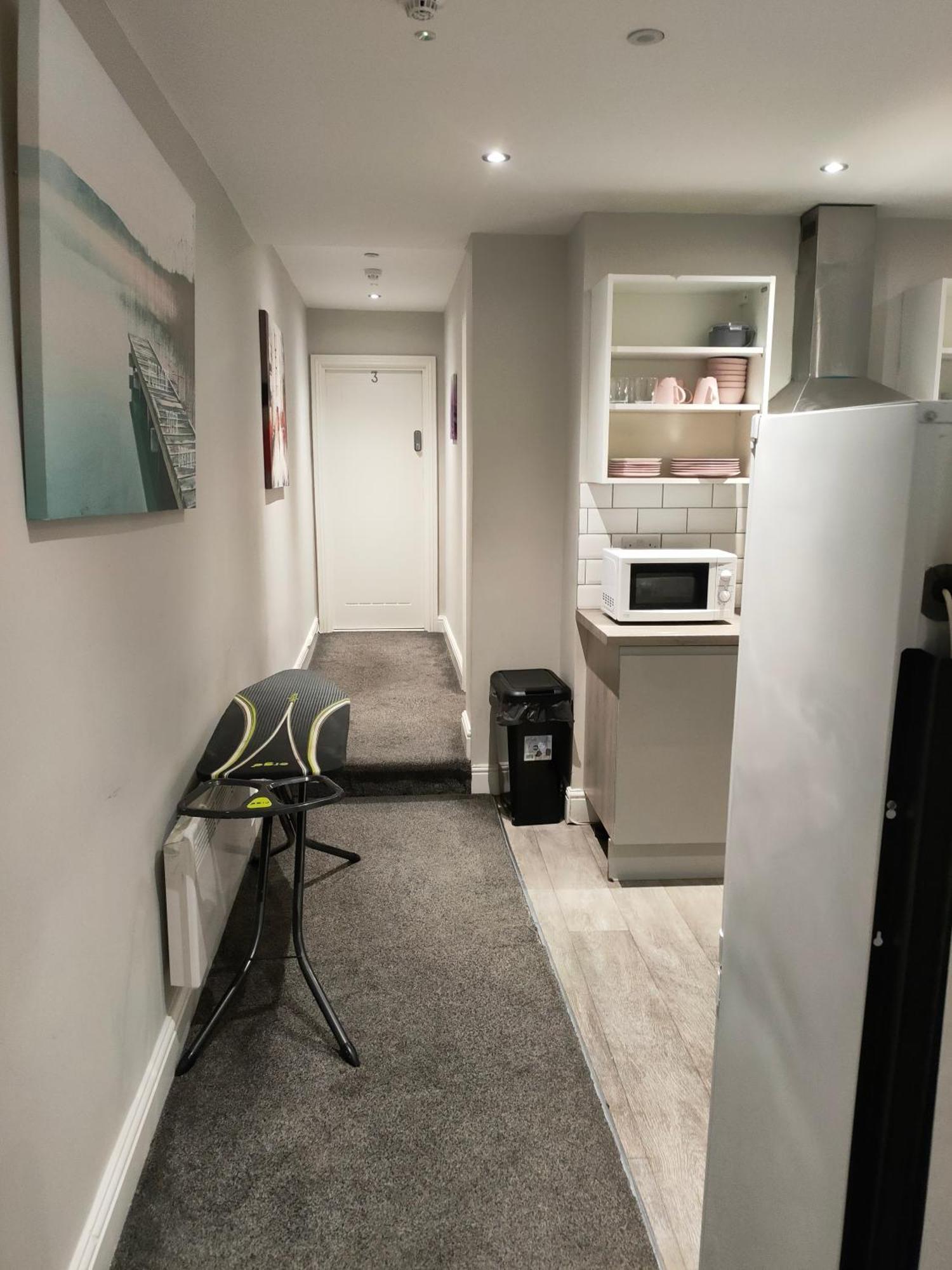 Spacious Double Bedroom Apartment